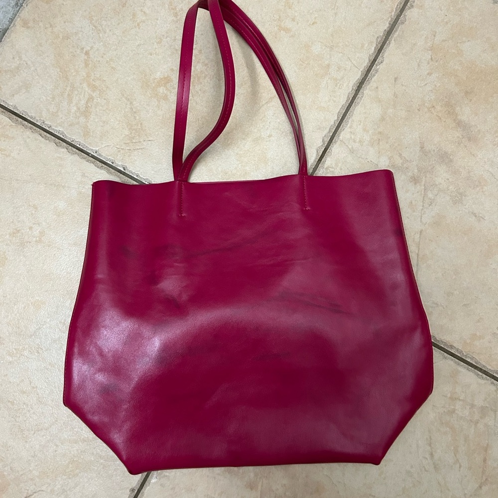 Classic Leather Women's Tote Bag in Deep Berry Pink Magenta